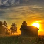 Auringonnousu sumuisena aamuna Kojonkulmalla Loimaalla 11.9.2016 kello 7.36.